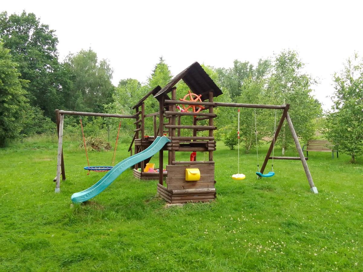 Szalas W Gorach Izerskich, Blisko Swieradow Zdroj I Zamek Czocha, Agroturystyka, Ogrzewanie, Klimatyzacja , Plac Zabaw, Ognisko Z Rusztem I Kijkami, Zywe Zwierzeta, Latem Basen Mirsk Kültér fotó