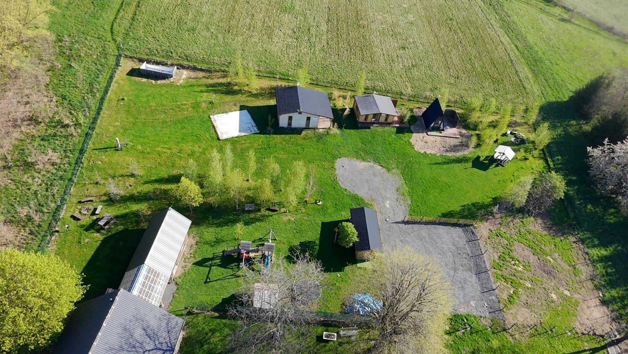 Szalas W Gorach Izerskich, Blisko Swieradow Zdroj I Zamek Czocha, Agroturystyka, Ogrzewanie, Klimatyzacja , Plac Zabaw, Ognisko Z Rusztem I Kijkami, Zywe Zwierzeta, Latem Basen Mirsk Kültér fotó